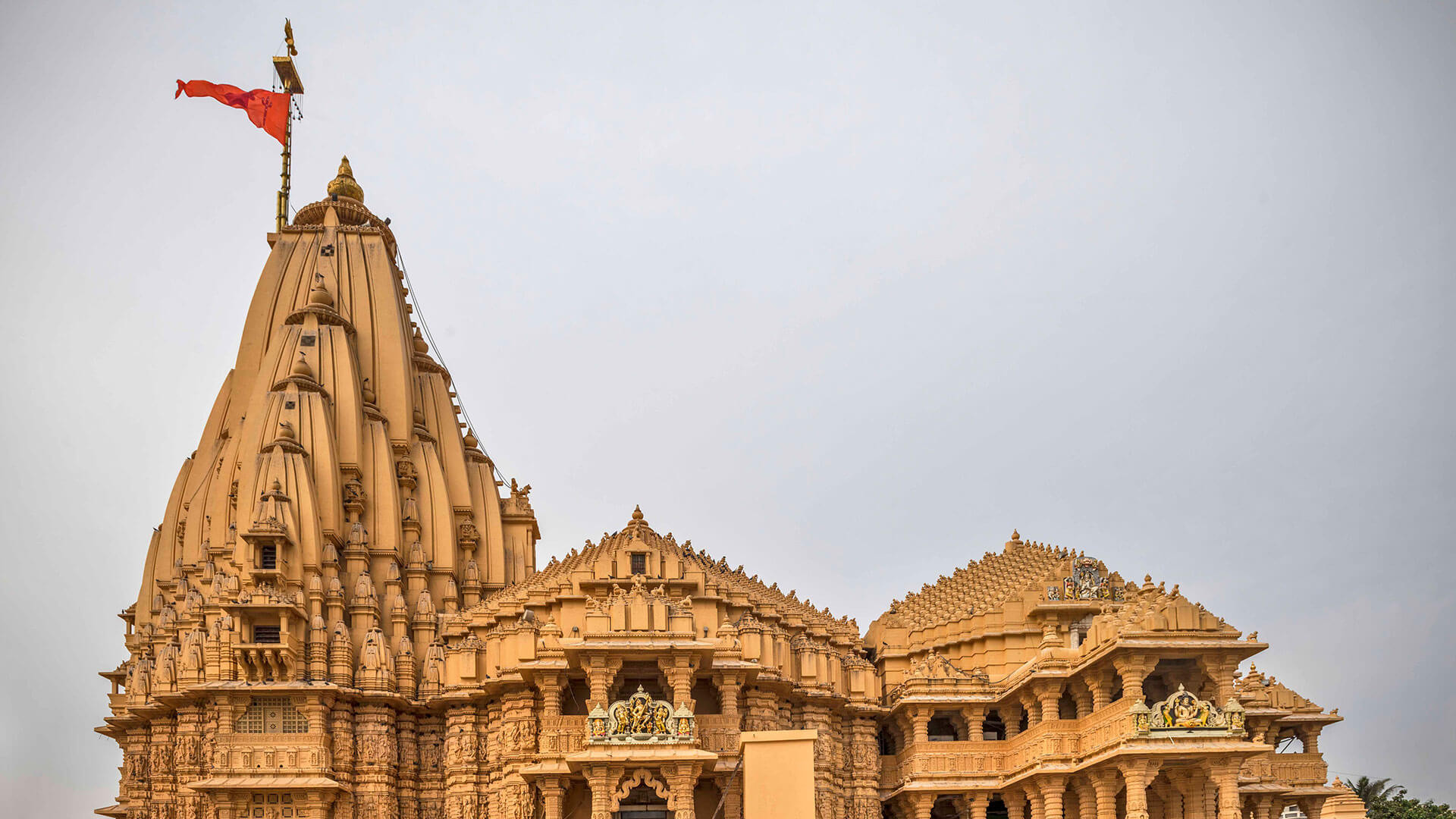 Somnath Temple - History, Timings, Story, Location, Architecture ...