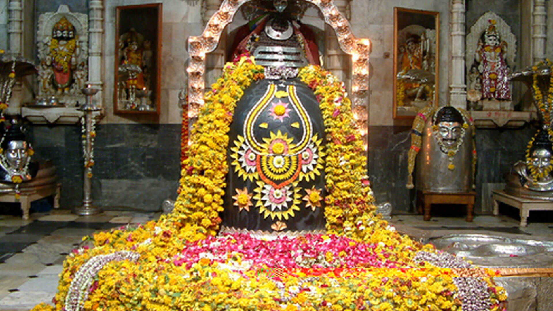 Somnath Temple - History, Timings, Story, Location, Architecture ...