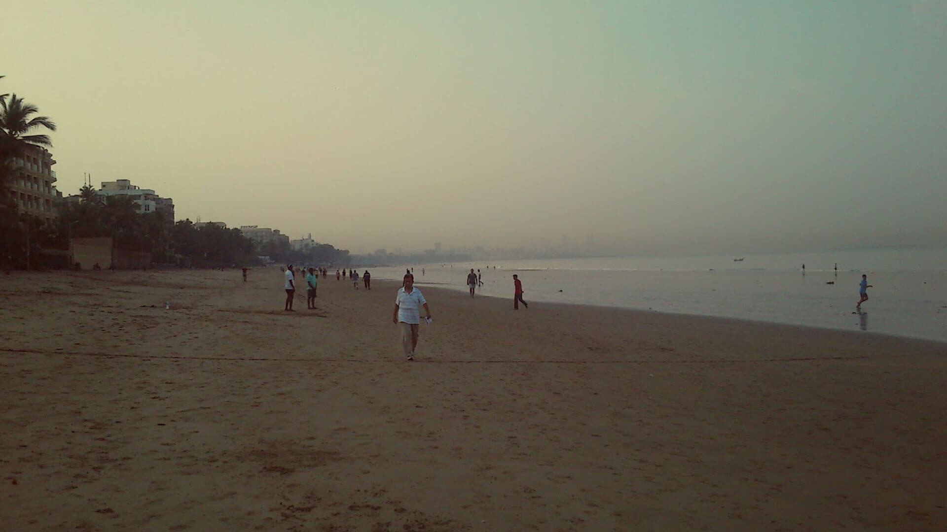 Juhu Beach Mumbai Travel Guide Adotrip