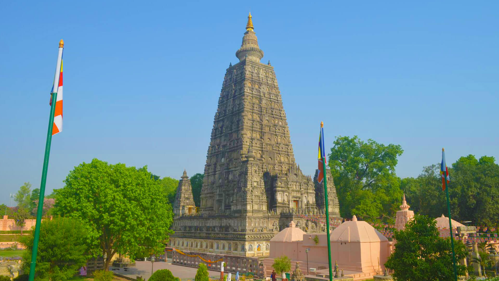 Mahabodhi Temple - History, Timings, Story, Location, Architecture ...