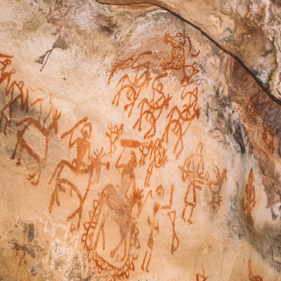 Bhimbetka Rock Shelters - History, Architecture, Timings, Sightseeing ...