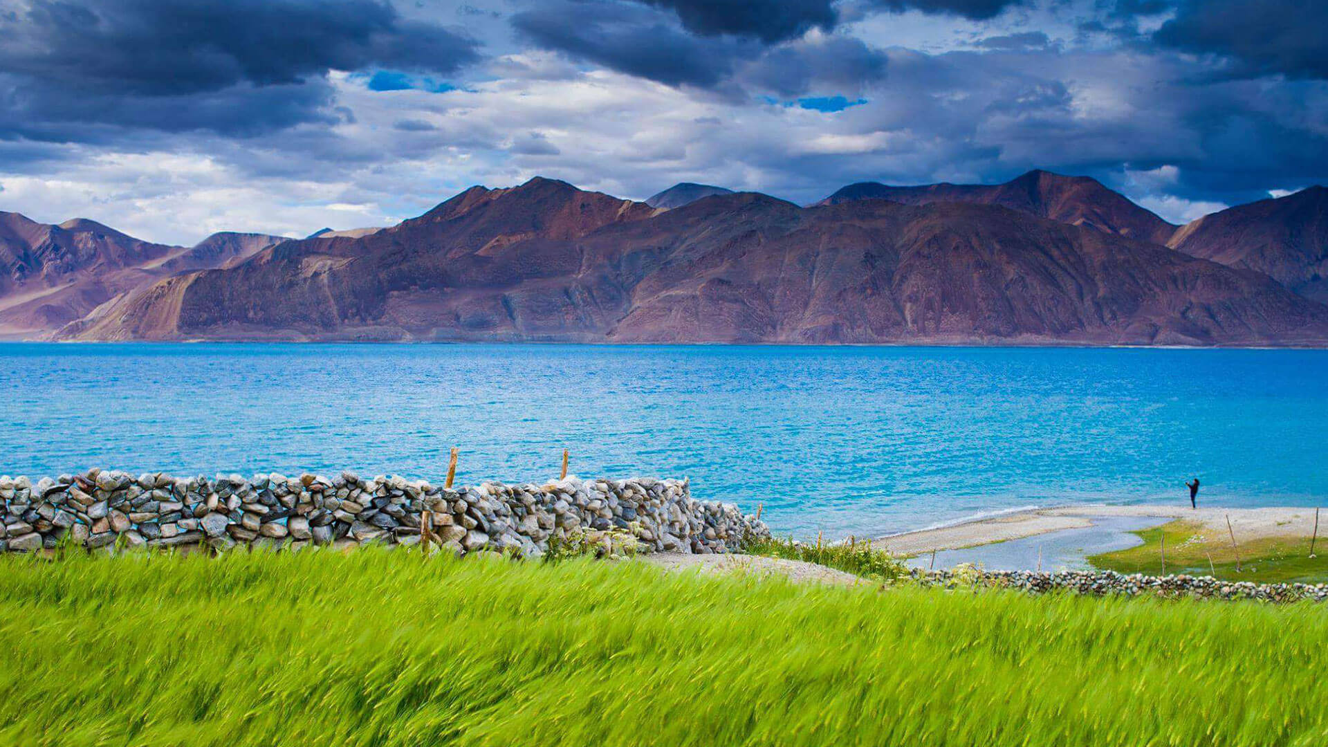 Pangong_Lake_Attractions