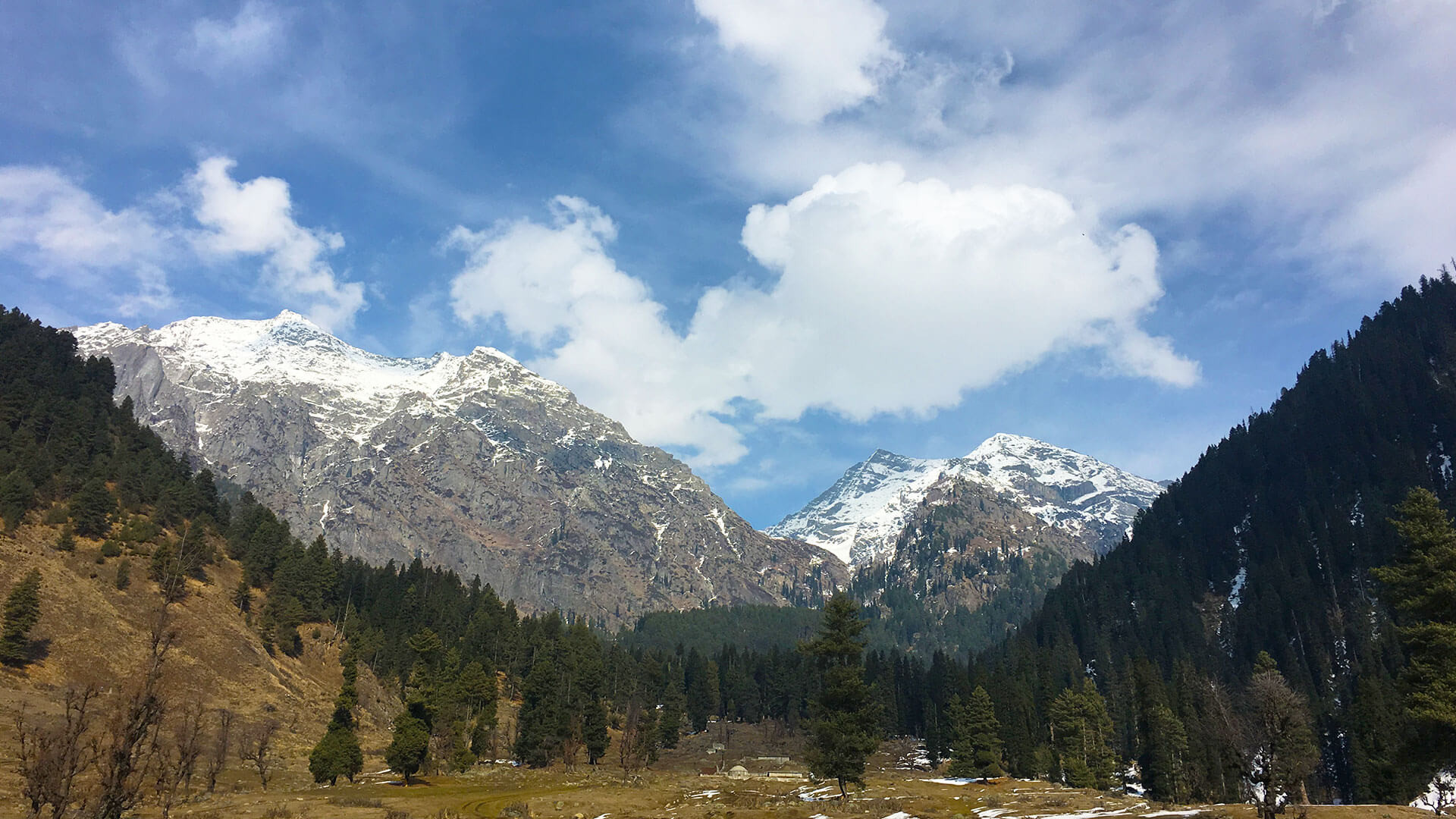 Khilanmarg Valley | Places to Visit & Things To Do - Adotrip