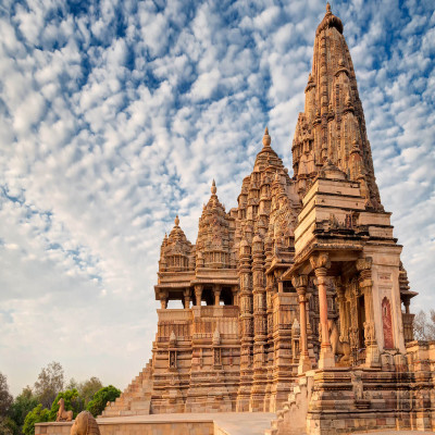 Khajuraho : History, Sightseeing, How To Reach & Best Time To Visit ...