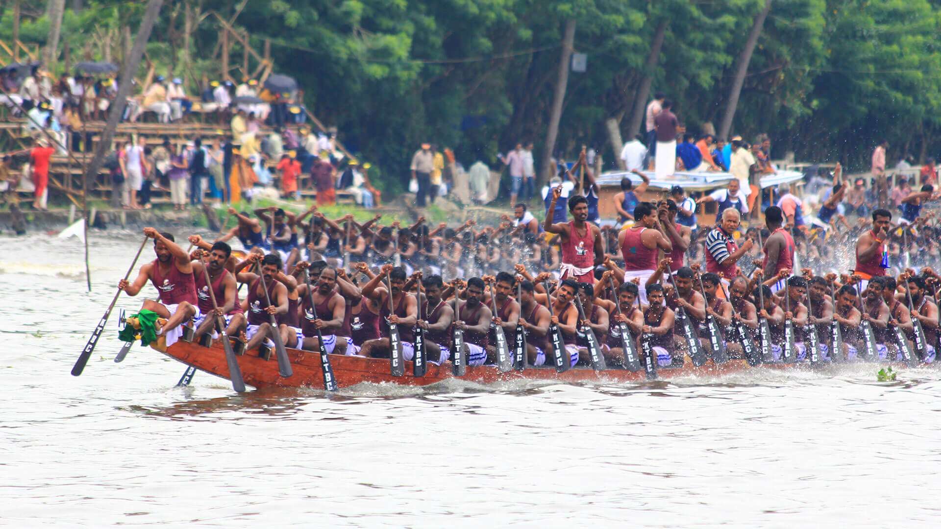 Boat Race Festival 2023 - Dates, History, Major Attractions | Adotrip